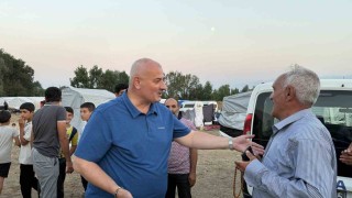 Belediye başkanı ve kaymakam, fındık işçileriyle buluştu