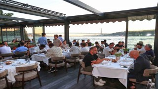 Beşiktaşlı oyuncular, yemekte buluştu