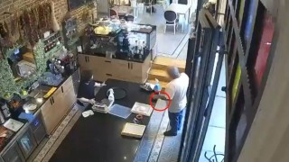 Beyoğlunda cep telefonu hırsızlığı şüphelisi tutuklandı
