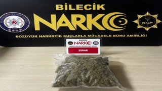 Bilecik dâhil 71 ilde uyuşturucu madde satıcılarına yönelik operasyon