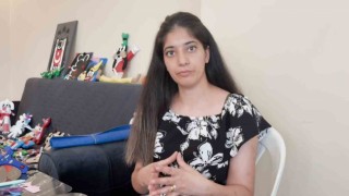 Bipolar hastası Bahtınur, atık malzemeleri depremzede öksüz ve yetim çocuklar için umuda dönüştürüyor
