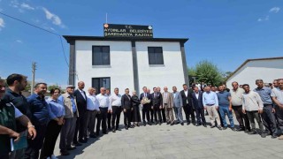 Bitlis Valisi Ahmet Karakaya, Adilcevazda çiftçilerle buluştu