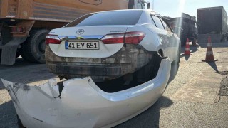 Bolu'da kamyonla otomobil çarpıştı