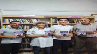 Bor Kütüphanesinde yazarlar buluştu