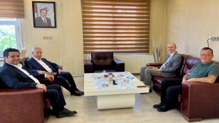 Bülent Arınçtan Şehzadeler Kaymakamı Günhan Yazara Hayırlı olsun ziyareti