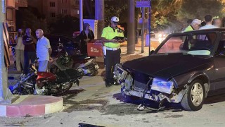 Burdurda otomobil ile motosiklet çarpıştı: 1 yaralı