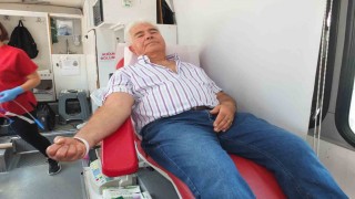 Burhaniyede aşırı sıcaklar kan bağışını olumsuz etkiledi