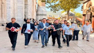 Bursada Ak Partili gençlerden anlamlı program