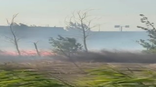 Bursada fabrikanın yanındaki arazide korkutan yangın