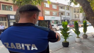 Bursada zabıtadan kaldırım işgali ve çevre kirliliği denetimi