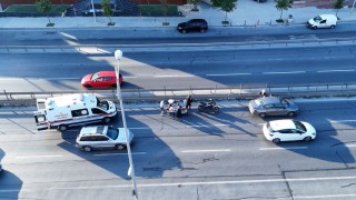 Büyükçekmece E-5te trafiği kilitleyen kaza