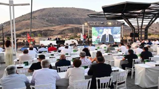 Büyükşehir Meclisi Kula Jeoparkta toplandı