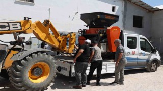 Büyükşehirden Korkutelili üreticiye yem ezme makinesi desteği