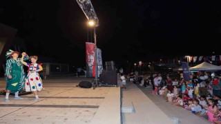 Büyükşehirden miniklere İki bavul dolusu eğlence