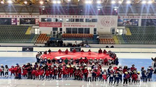Buzda 30 Ağustos coşkusunu yaşadılar