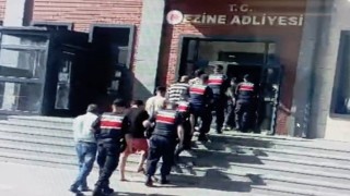 Çanakkalede göçmen kaçakçılığı operasyonlarında 59 düzensiz göçmen yakalandı, 4 organizatör tutuklandı