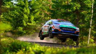 Castrol Ford Team Türkiye, Finlandiya Rallisini beşinci sırada tamamladı