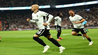 Cerny gollerine devam ediyor