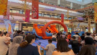 Ceylan Karavil Park AVMde Hot Wheels heyecanı