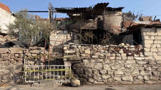 Çiğlide acı olay: Anneanne ve torunu yangında öldüler
