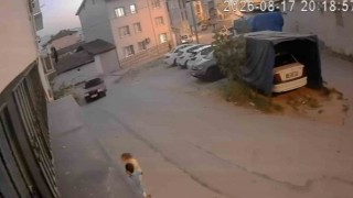 Çocukların oynadığı sokağa drift atarak girdi, hızla uzaklaştı