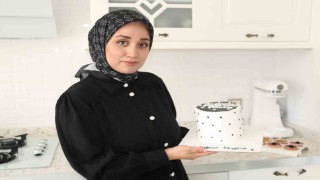 Çocuklarını uyuttuktan sonra pasta yapıp satan anne hayallerinin peşinde koşuyor