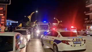 Çorumda otomobil ile motosiklet çarpıştı: 1i ağır 2 yaralı