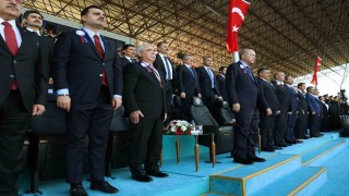 Cumhurbaşkanı Erdoğan: Birileri 30 yıl öncesinin kodları içinde gelişmeleri ele almaya çalışırken, biz yeni sistemin kutup başlarından biri olmak için ne gerekiyorsa onu yapıyoruz