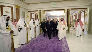 Cumhurbaşkanı Erdoğan, Suudi Arabistan Veliaht Prensi Selman ile görüştü