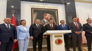 Cumhurbaşkanı Yardımcısı Yılmaz, Eskişehir Valiliğini ziyaret etti