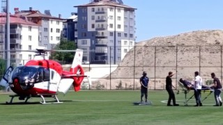 Darendede kalp krizi geçiren hasta için hava ambulansı havalandı