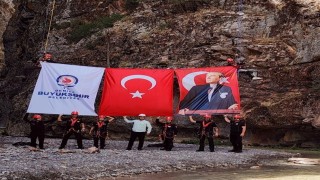 DEBAKtan Acıpayam Kanyonunda Zafer Bayramına özel anlamlı etkinlik