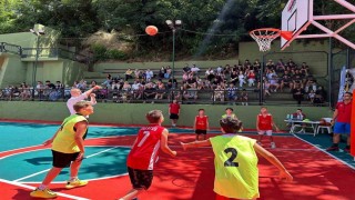 Değirmendere Sahilinde basketbol heyecanı