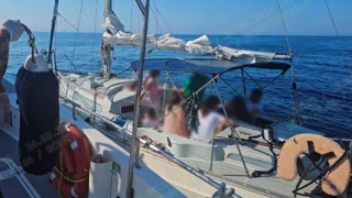 Didim açıklarında 16 düzensiz göçmen yakalandı: 1 şüpheli tutuklandı