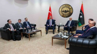 Dışişleri Bakanı Fidan, Temsilciler Meclisi Başkanı Salih ile bir araya geldi