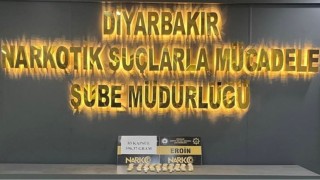 Diyarbakırda yabancı uyruklu şahsın iç beden muayenesinde 83 kapsül eroin tespit edildi