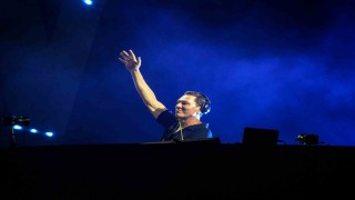 DJ Tiesto İstanbulda sahneye çıktı