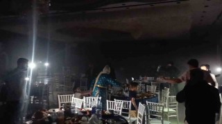 Düğün salonunda yangın paniği: Anne gözyaşları arasında bebeğini aradı