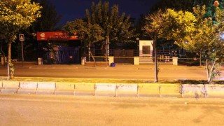 Durakta bulunan şüpheli çanta ekipleri harekete geçirdi