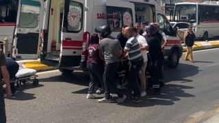 Edirnede minibüs ile motosiklet çarpıştı: 1 yaralı