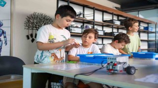 Efeler Belediyesinden her yaşa ücretsiz eğitim ve sosyal destek