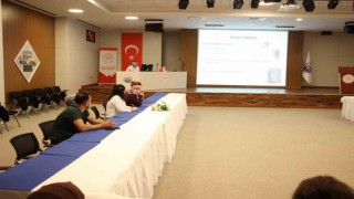 Elazığda hastane çalışanlarına üriner kateter ve enfeksiyonu eğitimi