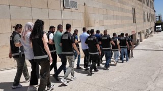 Elazığda intihar notu üzerine tefecilere operasyon: 6 tutuklama