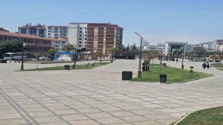 Elazığda sıcaklar cadde ve sokakları tenhalaştırdı