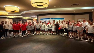 Erzincanın iki spor kulübü Erzurumda buluştu