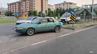 Erzurumda zincirleme trafik kazası: 3 yaralı