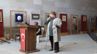Erzurumlu Yunus Emre programına yoğun ilgi