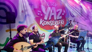 ESEV Yaz Konserleri, farklı müzik türlerini Esenlerlilerle buluşturmaya devam ediyor