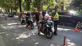 Eskişehirde motosiklet denetimde 600 bin TL ceza kesildi