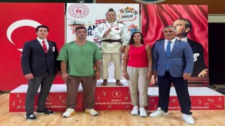 Eskişehirli judocu Tuana Kambur Türkiye şampiyonu oldu
